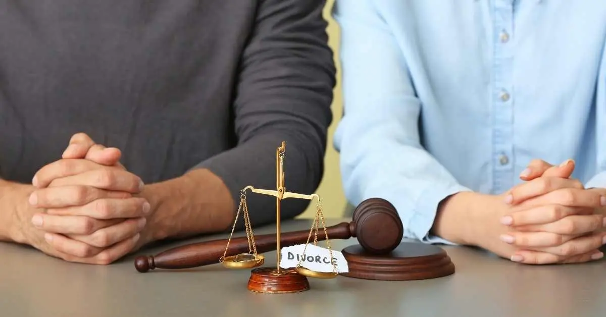 هزینه وکیل طلاق توافقی چقدر است؟ بررسی حق‌الوکاله و هزینه‌های واقعی