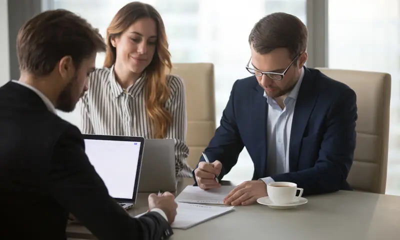 وکیل دعاوی بانکی