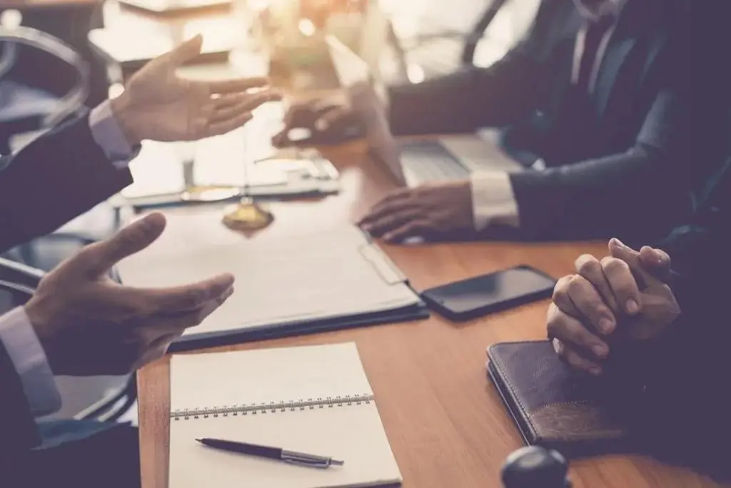 وکیل ایرانی