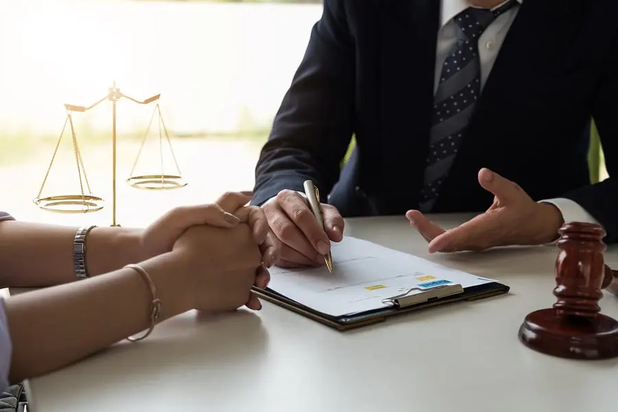 وکیل قرارداد 