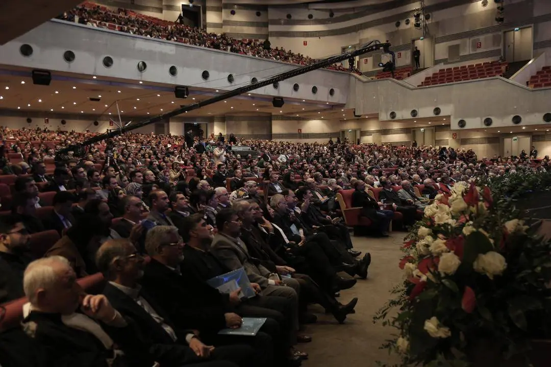 تفاوت مرکز وکلای قوه قضاییه و کانون وکلا