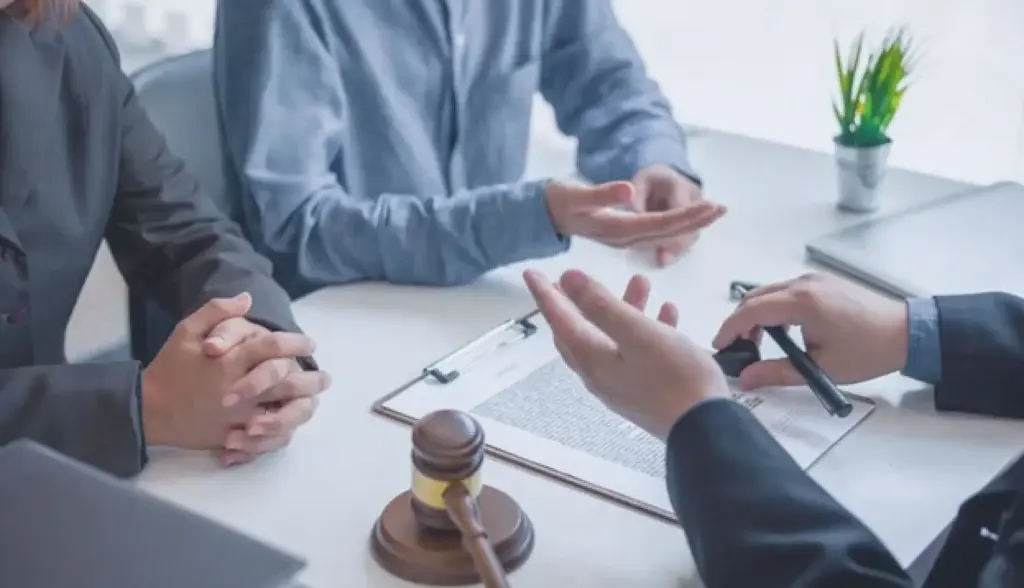 وکیل اداره کار