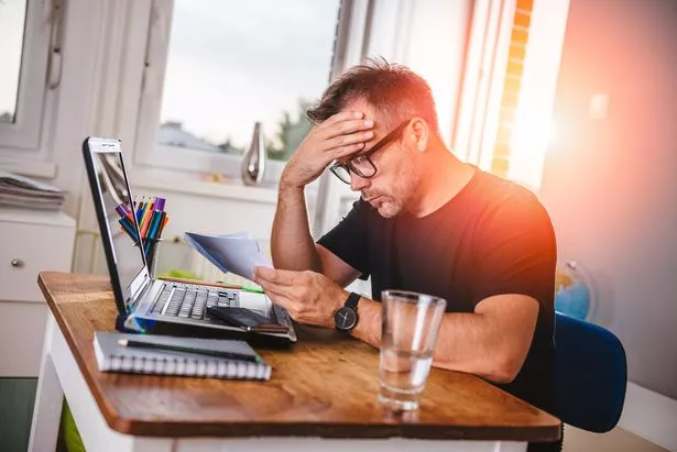 آیا امکان مسدود کردن حساب بانکی شوهر برای مهریه وجود دارد؟